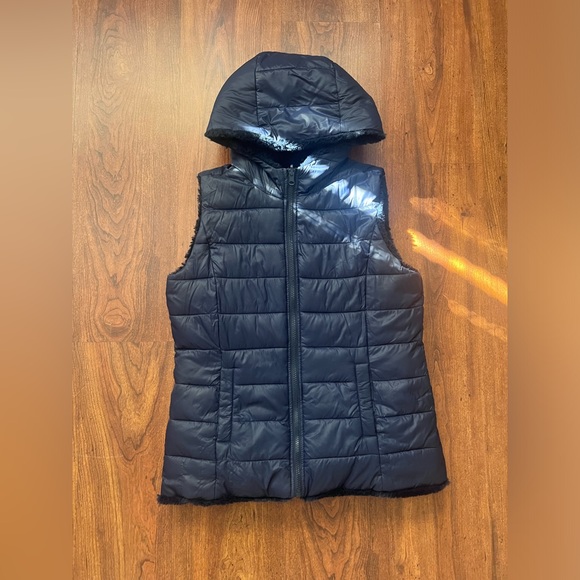 Double sided New York and Company navy blue vest - Picture 2 of 5